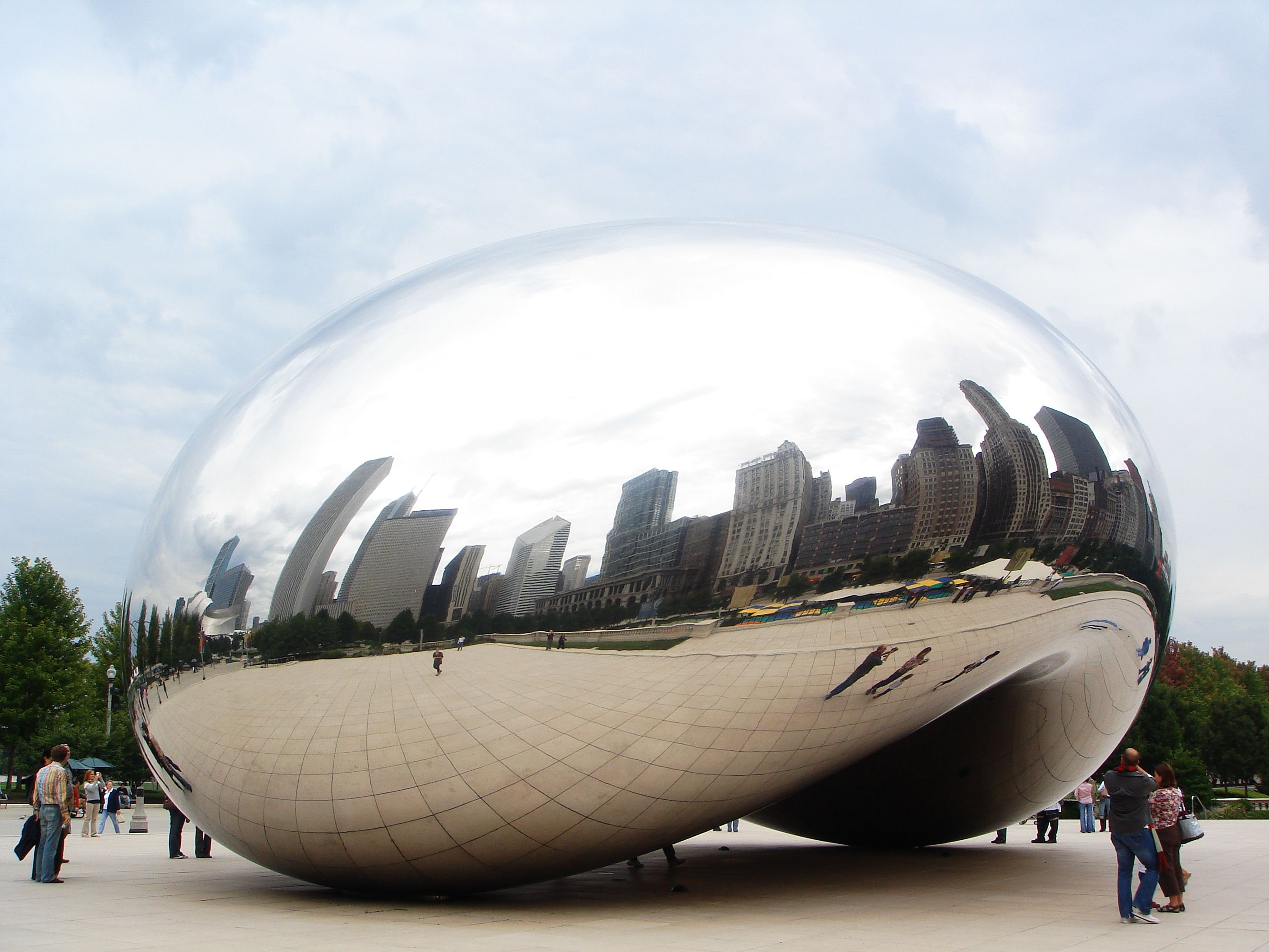 Anish Kapoor Cloud Gate – “The Bean”, Chicago, 2004